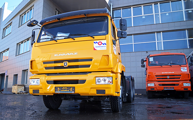 Тягач КАМАЗ 65116 у официального дилера в Красноярске